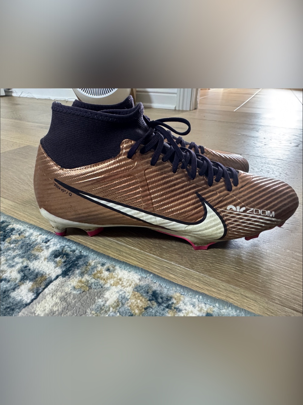 Nike Zoom Mercurial Gold and Black Lace-Up Cleats. US 10